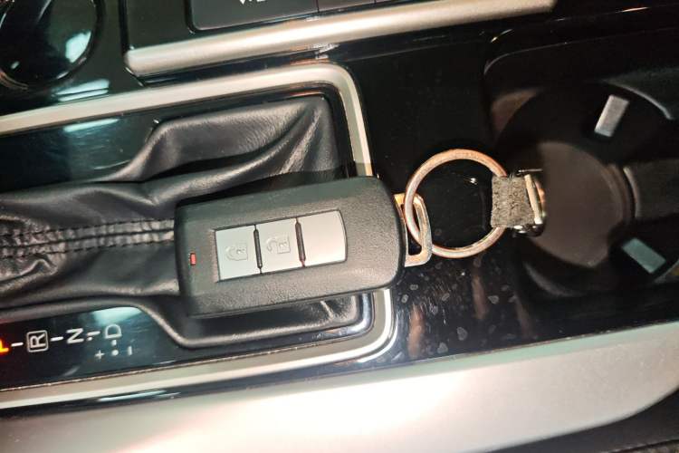 Used Mitsubishi Eclipse Cross 2019 1.5T CVT Two-Wheel Drive Dream Edition China VI Standard Interior 1