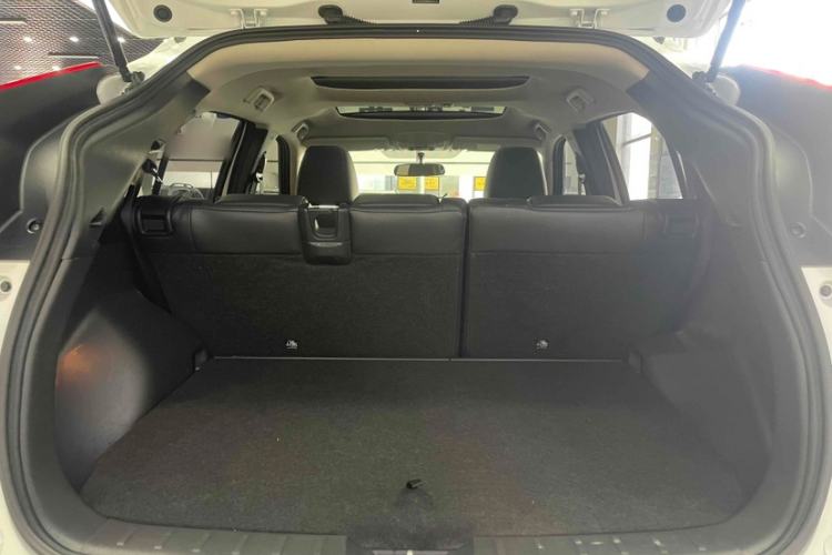 Used Mitsubishi Eclipse Cross 2019 1.5T CVT Two-Wheel Drive Dream Edition China VI Standard Interior 1