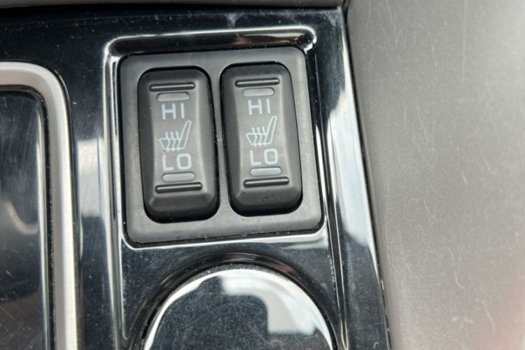 Used Mitsubishi Eclipse Cross 2019 1.5T CVT Two-Wheel Drive Dream Edition China VI Standard Interior 2