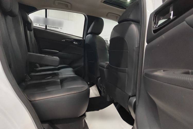 Used Mitsubishi Eclipse Cross 2019 1.5T CVT Two-Wheel Drive Dream Edition China VI Standard Interior 6