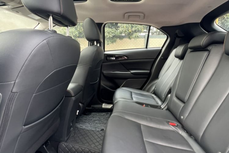 Used Mitsubishi Eclipse Cross 2019 1.5T CVT Two-Wheel Drive Dream Edition China VI Standard Interior 9