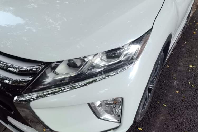 Used Mitsubishi Eclipse Cross 2019 1.5T CVT Two-Wheel Drive Belief Edition China VI Standard Left Front Headlight