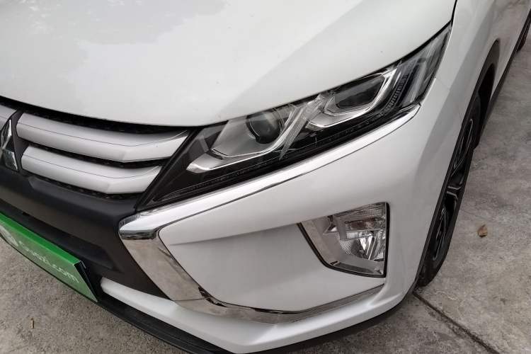 Used Mitsubishi Eclipse Cross 2019 1.5T CVT Two-Wheel Drive Fearless Edition China VI Standard Left Front Headlight