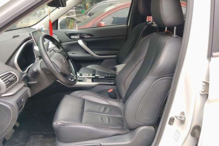 Used Mitsubishi Eclipse Cross 2019 1.5T CVT Two-Wheel Drive Dream Edition China VI Standard Left Front Seat