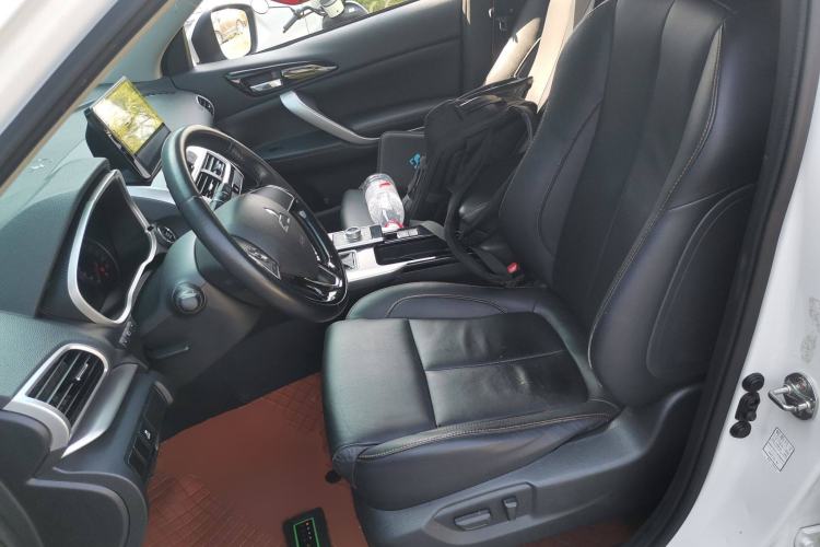 Used Mitsubishi Eclipse Cross 2019 1.5T CVT Two-Wheel Drive Dream Edition China VI Standard Left Front Seat