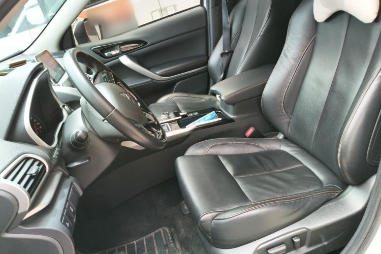 Used Mitsubishi Eclipse Cross 2019 1.5T CVT Two-Wheel Drive Belief Edition China VI Standard Left Front Seat