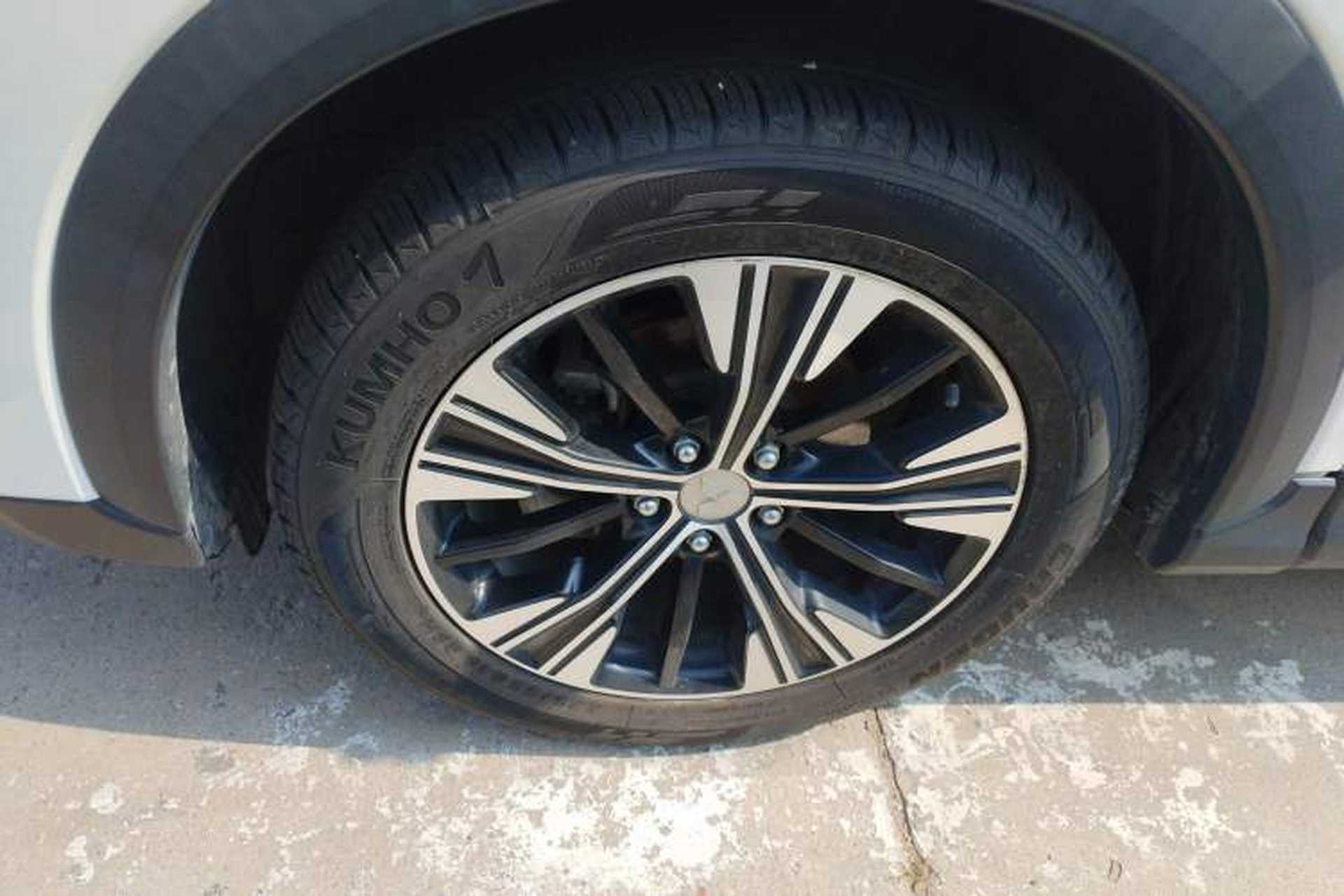 Used Mitsubishi Eclipse Cross 2019 1.5T CVT Two-Wheel Drive Dream Edition China VI Standard Left Front Wheel Hub