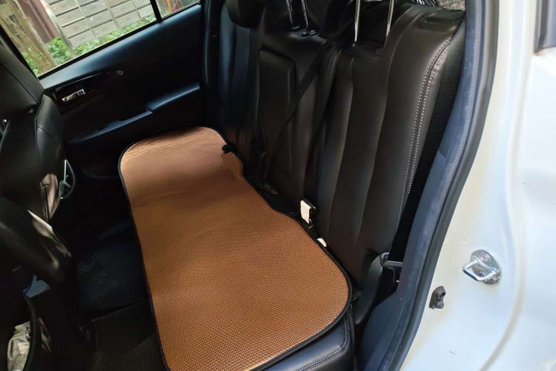Used Mitsubishi Eclipse Cross 2019 1.5T CVT Two-Wheel Drive Fearless Edition China VI Standard Left Rear Seat