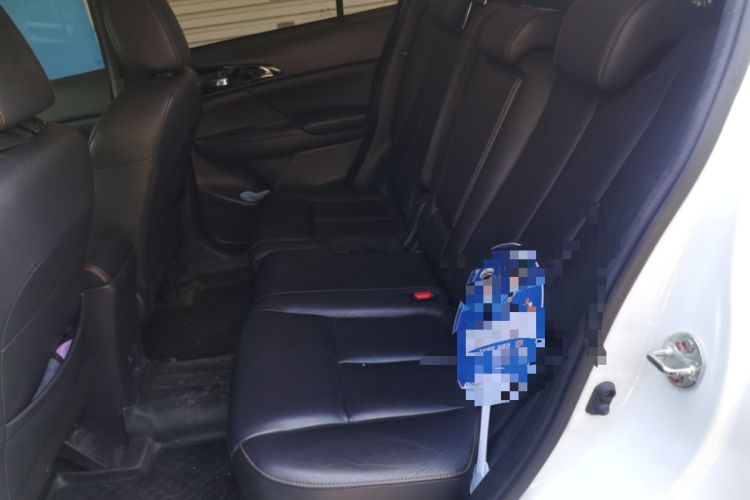 Used Mitsubishi Eclipse Cross 2019 1.5T CVT Two-Wheel Drive Dream Edition China VI Standard Left Rear Seat