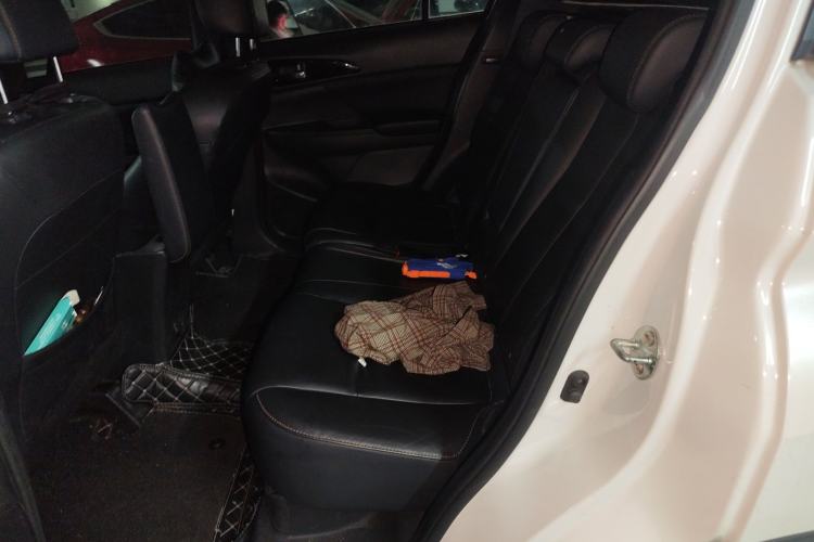 Used Mitsubishi Eclipse Cross 2019 1.5T CVT Two-Wheel Drive Dream Edition China VI Standard Left Rear Seat