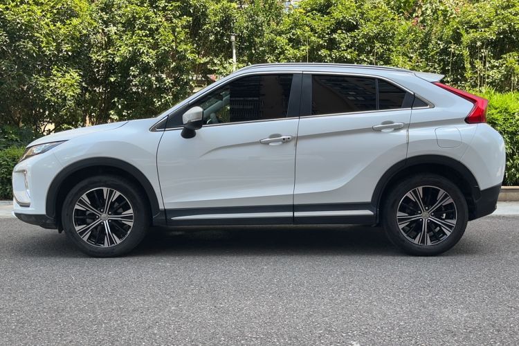 Used Mitsubishi Eclipse Cross 2019 1.5T CVT Two-Wheel Drive Dream Edition China VI Standard Left Side