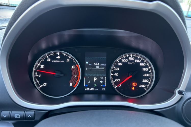 Used Mitsubishi Eclipse Cross 2019 1.5T CVT Two-Wheel Drive Fearless Edition China VI Standard Odometer Close Up