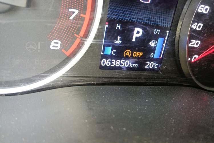 Used Mitsubishi Eclipse Cross 2019 1.5T CVT Two-Wheel Drive Belief Edition China VI Standard Odometer Close Up