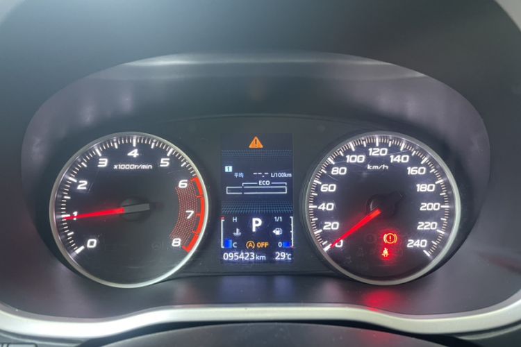 Used Mitsubishi Eclipse Cross 2019 1.5T CVT Two-Wheel Drive Dream Edition China VI Standard Odometer Close Up