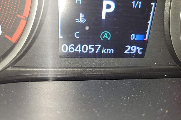 Used Mitsubishi Eclipse Cross 2019 1.5T CVT Two-Wheel Drive Dream Edition China VI Standard Odometer Close Up