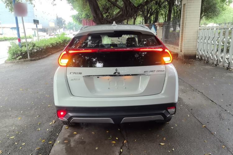 Used Mitsubishi Eclipse Cross 2019 1.5T CVT Two-Wheel Drive Belief Edition China VI Standard Rear
