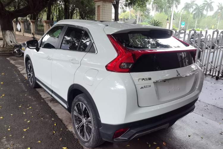 Used Mitsubishi Eclipse Cross 2019 1.5T CVT Two-Wheel Drive Belief Edition China VI Standard Rear Left 45 Deg