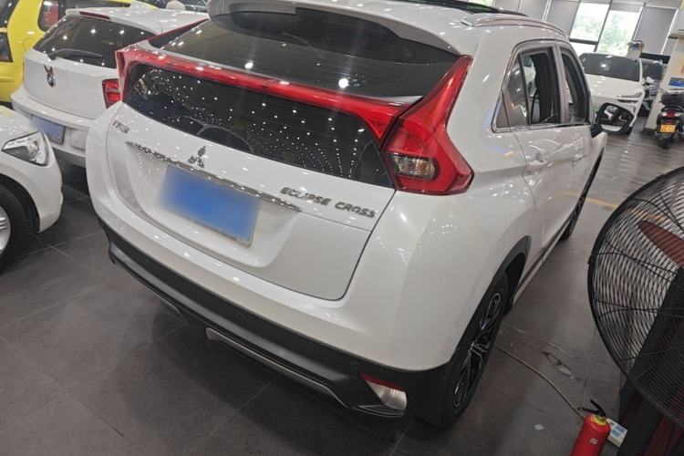 Used Mitsubishi Eclipse Cross 2019 1.5T CVT Two-Wheel Drive Dream Edition China VI Standard Rear Right 45 Deg