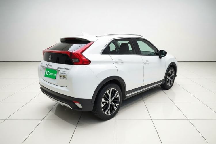 Used Mitsubishi Eclipse Cross 2019 1.5T CVT Two-Wheel Drive Dream Edition China VI Standard Rear Right 45 Deg