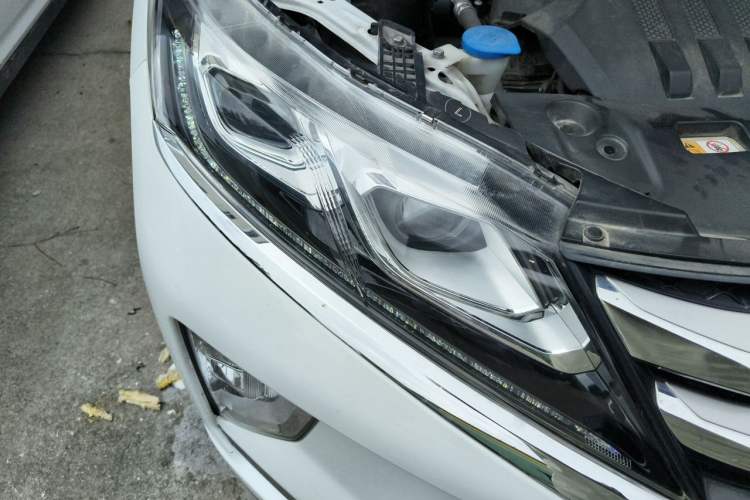 Used Mitsubishi Eclipse Cross 2019 1.5T CVT Two-Wheel Drive Belief Edition China VI Standard Right Front Headlight