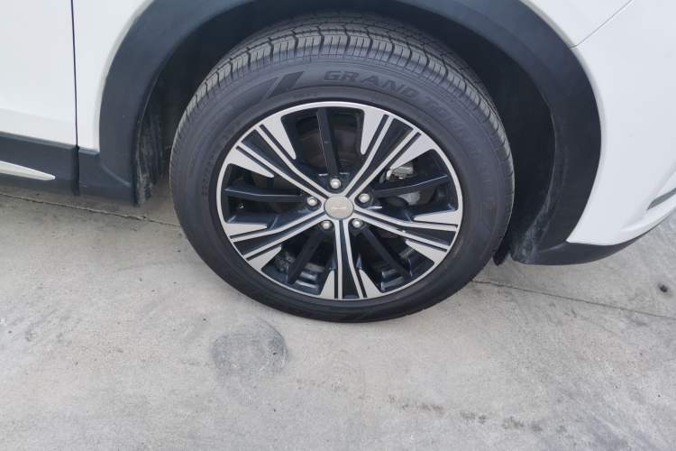 Used Mitsubishi Eclipse Cross 2019 1.5T CVT Two-Wheel Drive Dream Edition China VI Standard Right Front Wheel Hub