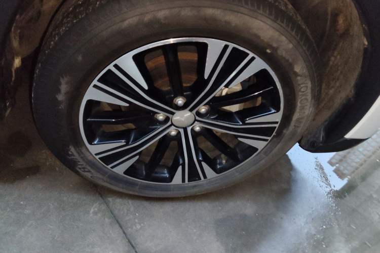 Used Mitsubishi Eclipse Cross 2019 1.5T CVT Two-Wheel Drive Belief Edition China VI Standard Right Front Wheel Hub