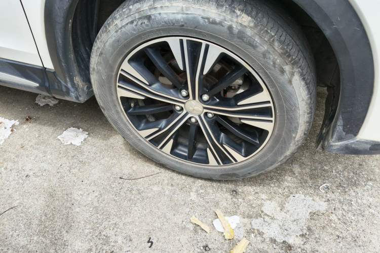 Used Mitsubishi Eclipse Cross 2019 1.5T CVT Two-Wheel Drive Belief Edition China VI Standard Right Front Wheel Hub