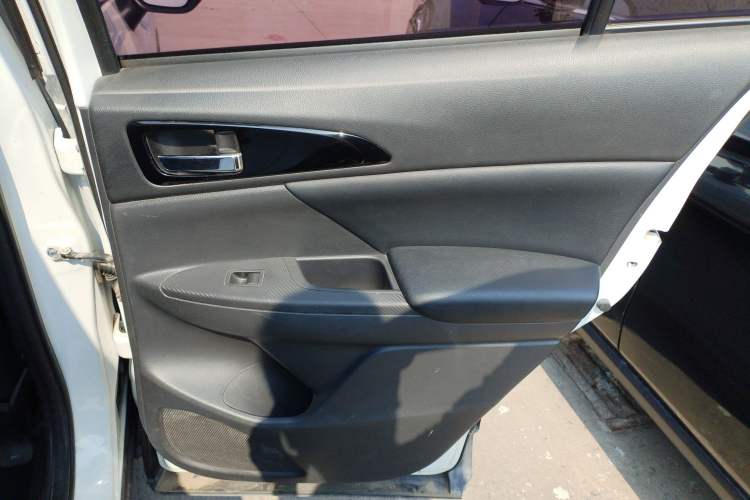 Used Mitsubishi Eclipse Cross 2019 1.5T CVT Two-Wheel Drive Dream Edition China VI Standard Right Rear Door Interior