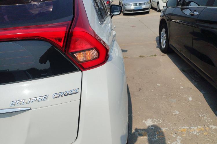 Used Mitsubishi Eclipse Cross 2019 1.5T CVT Two-Wheel Drive Dream Edition China VI Standard Right Rear Taillight