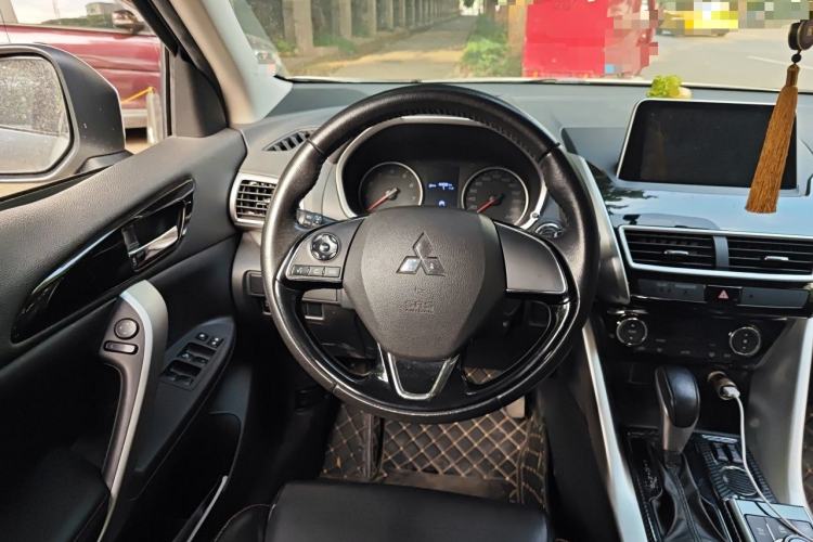 Used Mitsubishi Eclipse Cross 2019 1.5T CVT Two-Wheel Drive Dream Edition China VI Standard Steering Wheel
