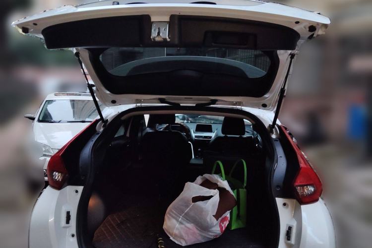 Used Mitsubishi Eclipse Cross 2019 1.5T CVT Two-Wheel Drive Belief Edition China VI Standard Trunk