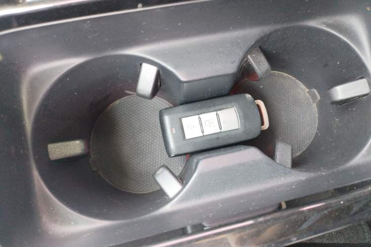 Used Mitsubishi Eclipse Cross 2019 1.5T CVT Two-Wheel Drive Dream Edition China VI Standard Vehicle Key