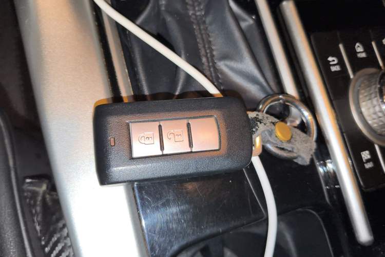 Used Mitsubishi Eclipse Cross 2019 1.5T CVT 4x4 TrueMe Edition China VI Standard Vehicle Key