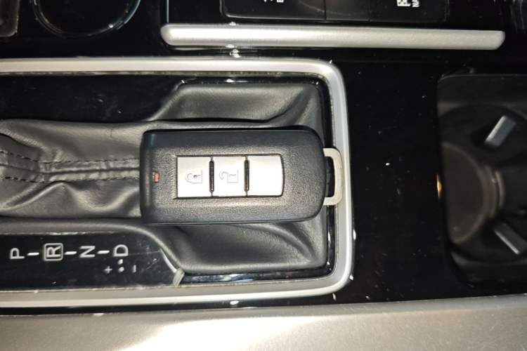Used Mitsubishi Eclipse Cross 2019 1.5T CVT Two-Wheel Drive Belief Edition China VI Standard Vehicle Key