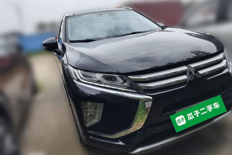 Used Mitsubishi Eclipse Cross 2021 1.5T CVT Two-Wheel Drive Belief Edition Front Right 45 Deg