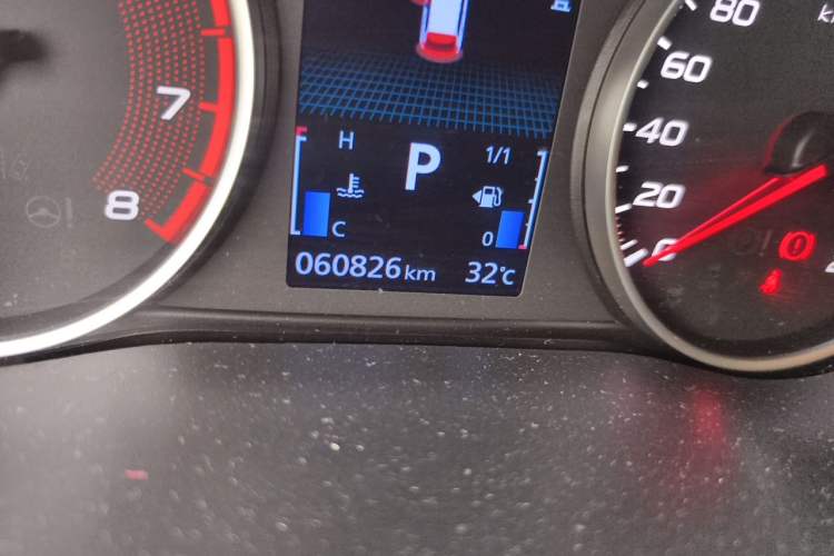 Used Mitsubishi Eclipse Cross 2021 1.5T CVT Two-Wheel Drive Belief Edition Odometer Close Up