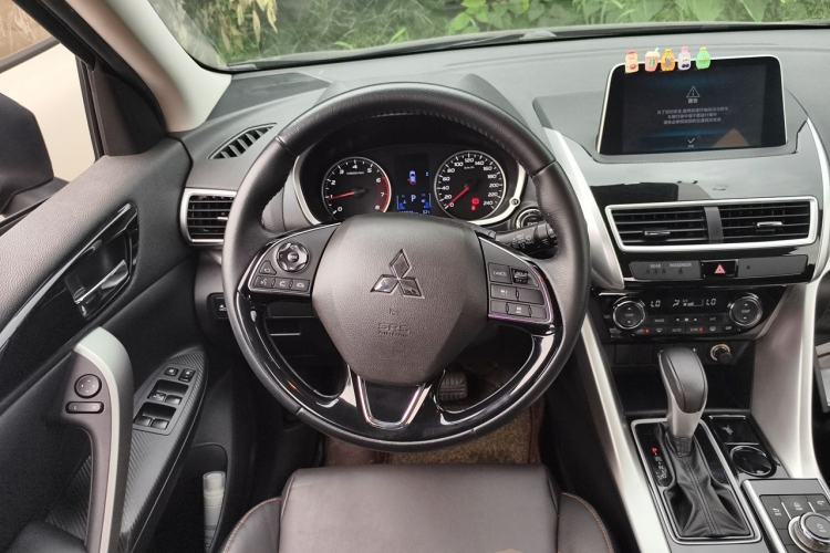 Used Mitsubishi Eclipse Cross 2021 1.5T CVT Two-Wheel Drive Belief Edition Steering Wheel