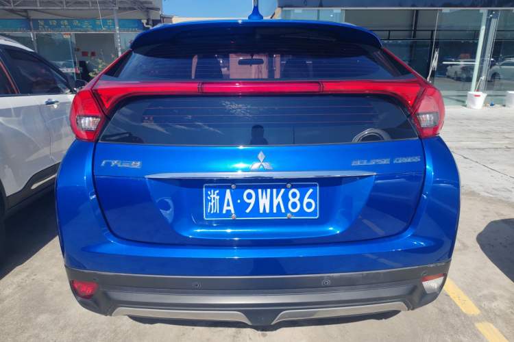 Used Mitsubishi Eclipse Cross 2021 1.5T CVT Two-Wheel Drive Dream Edition Exterior 4