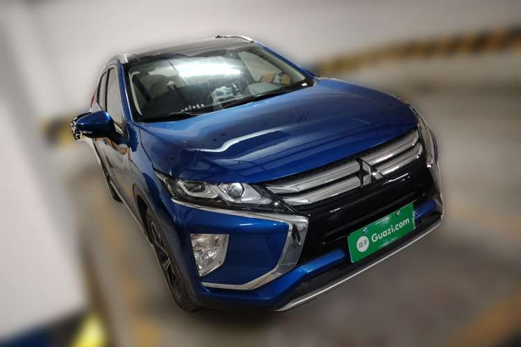 Used Mitsubishi Eclipse Cross 2021 1.5T CVT Two-Wheel Drive Belief Edition Front Right 45 Deg