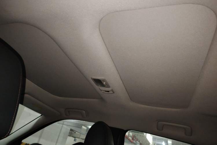 Used Mitsubishi Eclipse Cross 2021 1.5T CVT Two-Wheel Drive Belief Edition Headliner