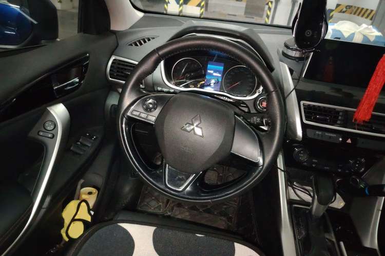 Used Mitsubishi Eclipse Cross 2021 1.5T CVT Two-Wheel Drive Belief Edition Steering Wheel