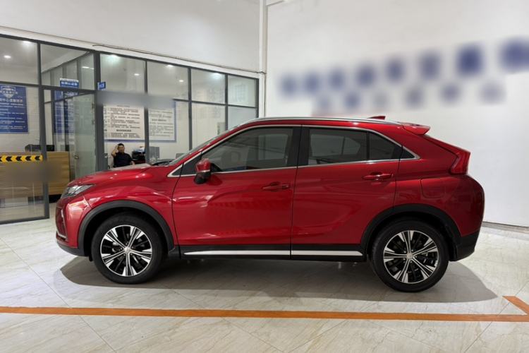 Used Mitsubishi Eclipse Cross 2021 1.5T CVT Two-Wheel Drive Dream Edition Exterior 3