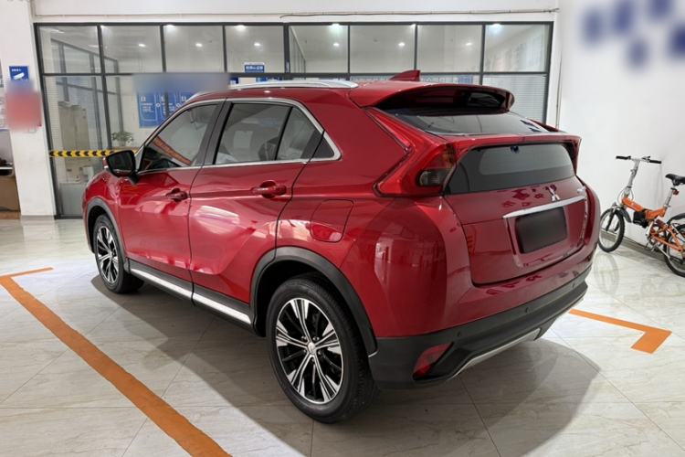 Used Mitsubishi Eclipse Cross 2021 1.5T CVT Two-Wheel Drive Dream Edition Exterior 4
