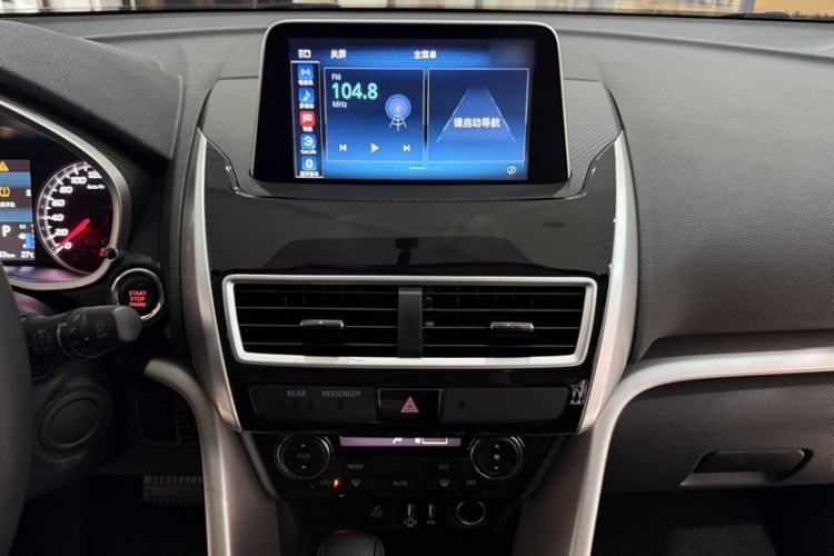 Used Mitsubishi Eclipse Cross 2021 1.5T CVT Two-Wheel Drive Dream Edition Interior 3