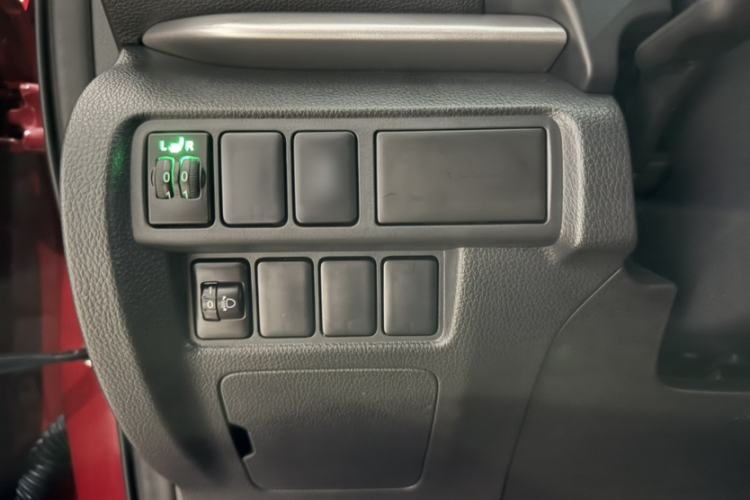 Used Mitsubishi Eclipse Cross 2021 1.5T CVT Two-Wheel Drive Dream Edition Interior 8