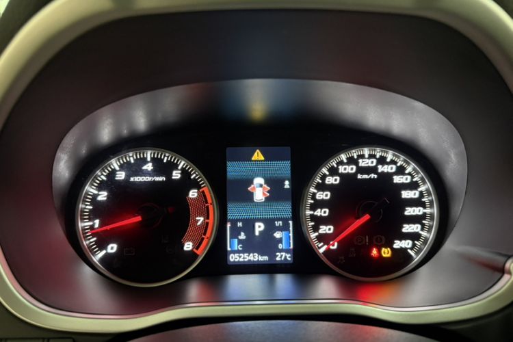 Used Mitsubishi Eclipse Cross 2021 1.5T CVT Two-Wheel Drive Dream Edition Odometer Close Up