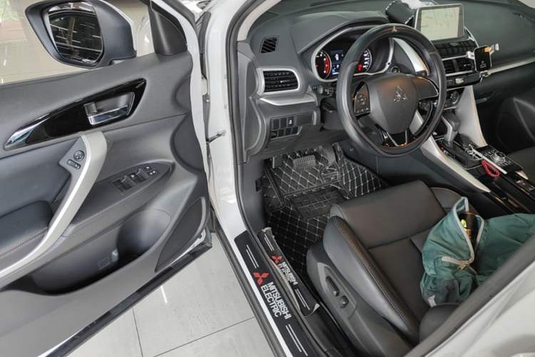 Used Mitsubishi Eclipse Cross 2021 1.5T CVT Two-Wheel Drive Dream Edition Driver Seat
