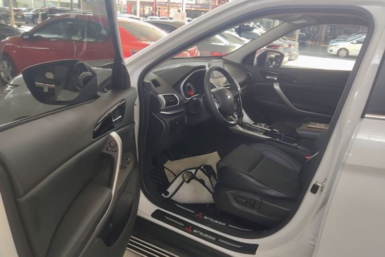 Used Mitsubishi Eclipse Cross 2021 1.5T CVT Two-Wheel Drive Dream Edition Driver Seat