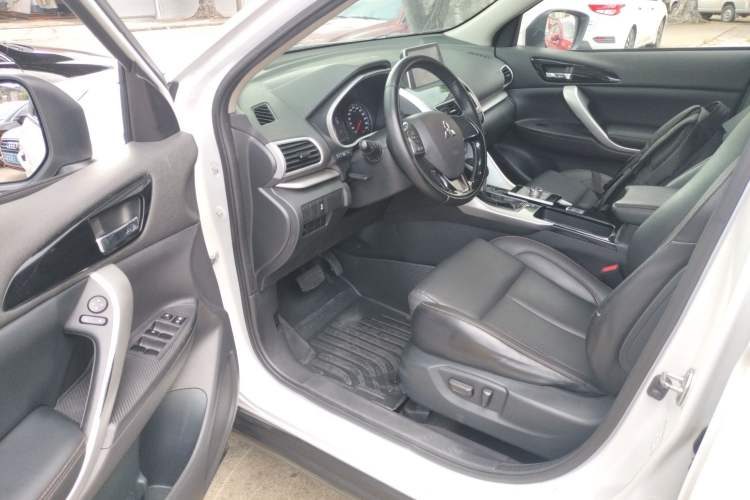 Used Mitsubishi Eclipse Cross 2021 1.5T CVT Two-Wheel Drive Dream Edition Driver Seat