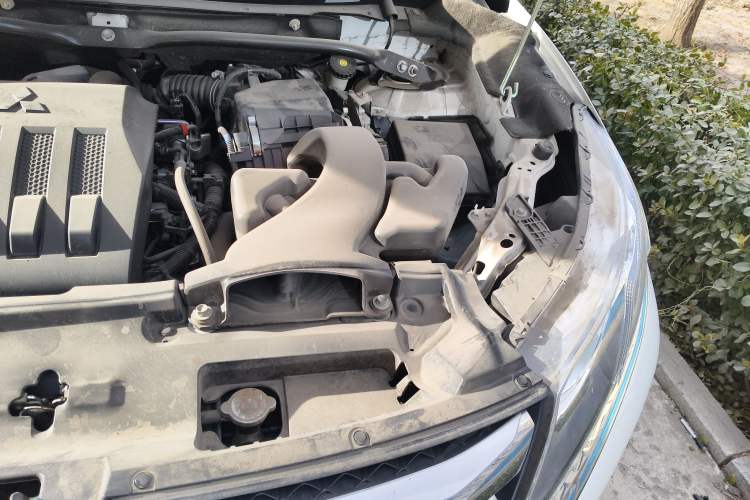Used Mitsubishi Eclipse Cross 2021 1.5T CVT Four-Wheel Drive Passion Edition Engine Bay Left